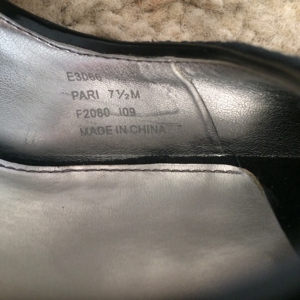 Calvin Klein peep toe heels - Picture 9 of 9